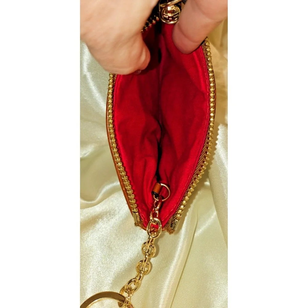 Dooney & Bourke Medium Pouch Cream/Tan‎ w/ Key Ring/Excellent Condition